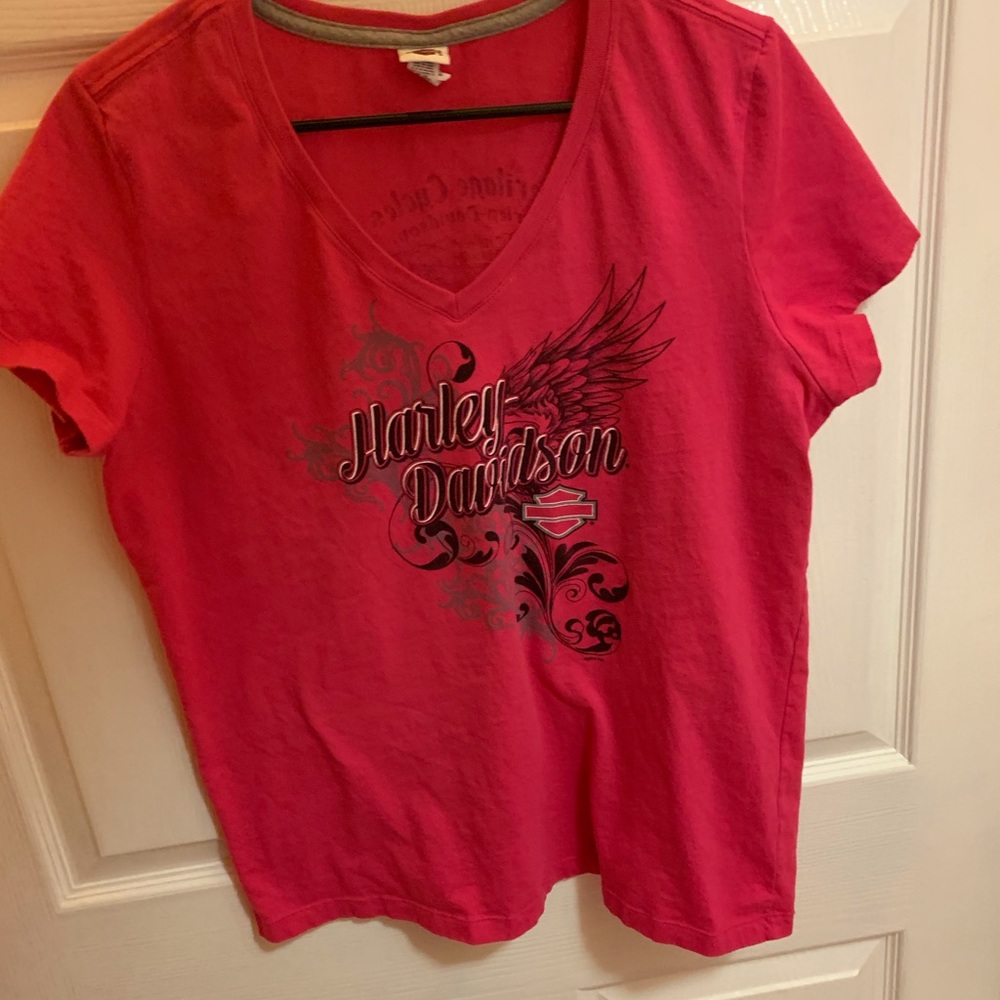 Tee shirt